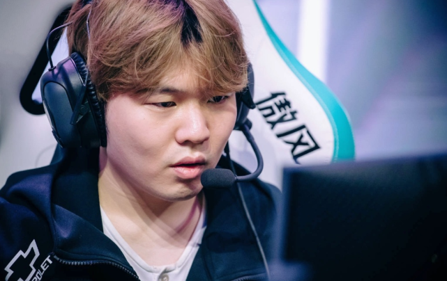 他们的合同 他们的合同