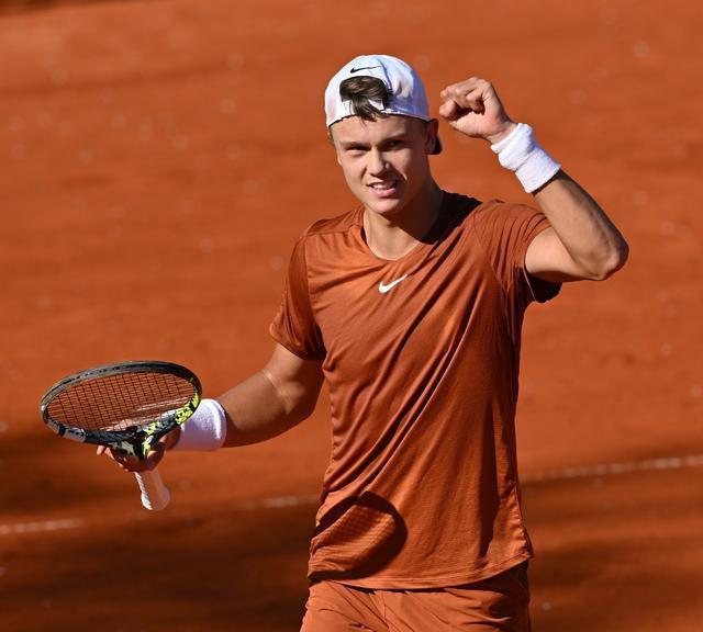 巧与娱乐精 巧与娱乐精